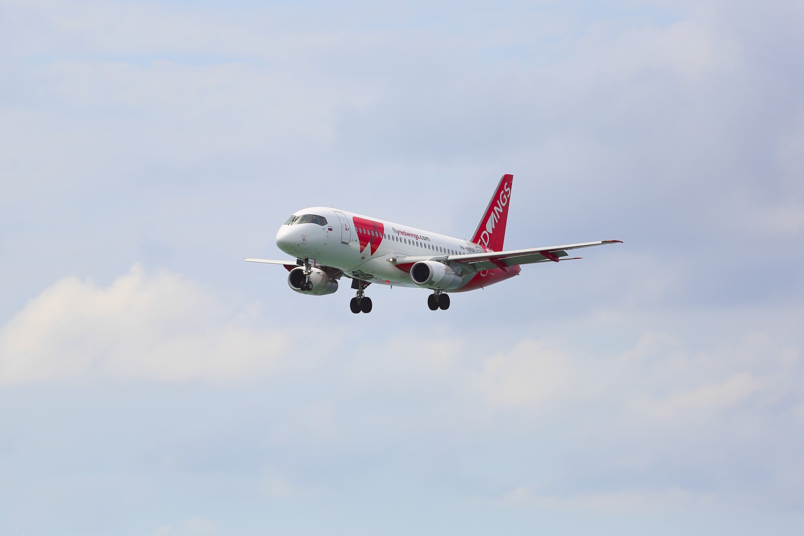 Red Wings со 2 августа начнет перевозить пассажиров «Ижавиа» из Екатеринбурга в Ижевск 